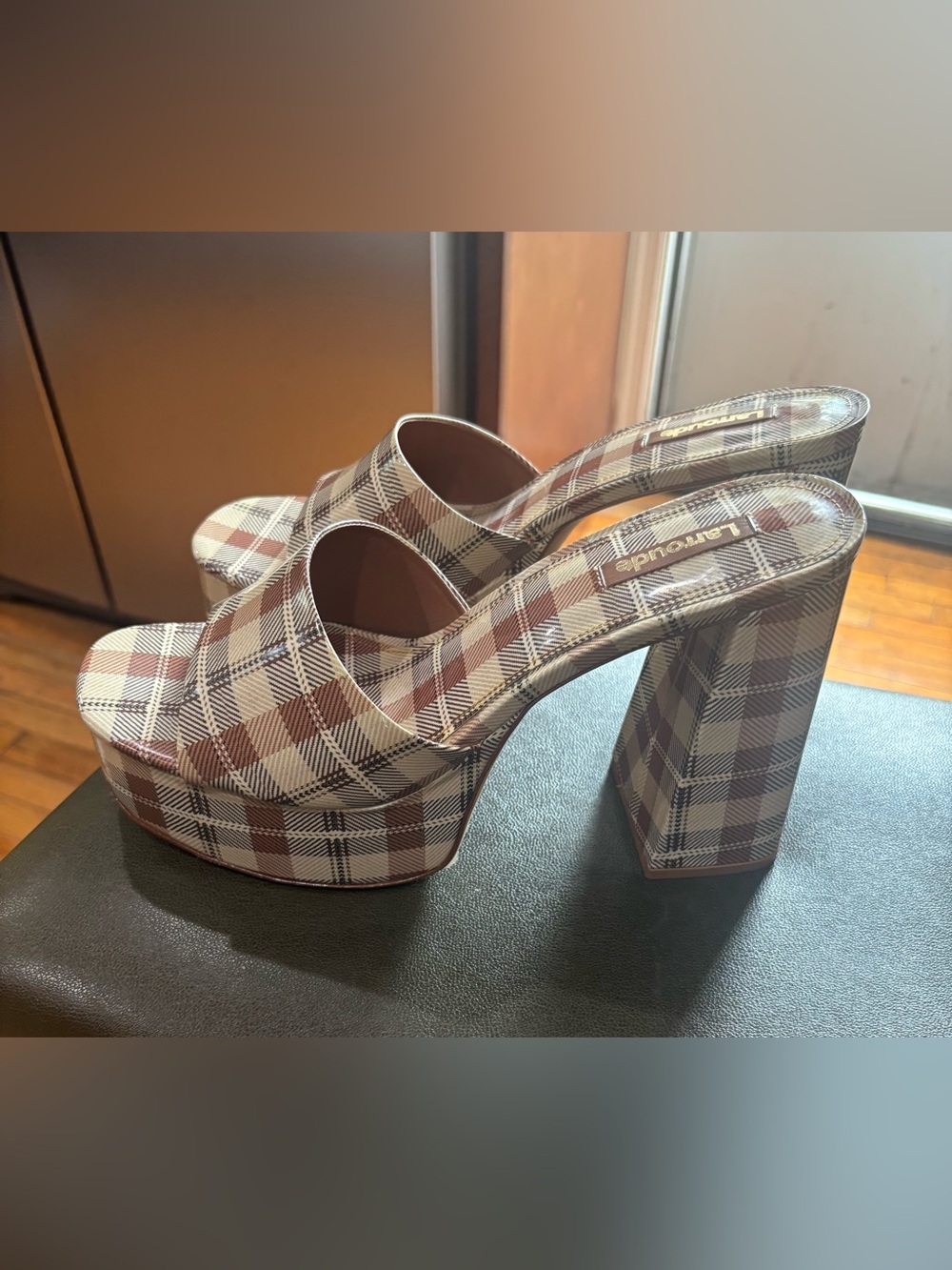NWOT Larroude The Dolly Platform Plaid Patent Mule Handmade In Brazil SIZE 10